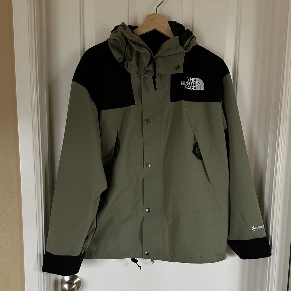 The North Face Men's Olive and Black Jacket